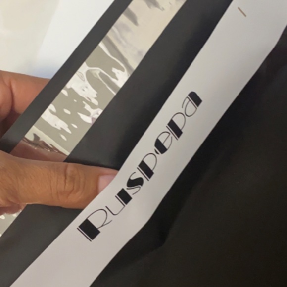 20 Poly Mailers Waterproof, Self Sealing,10“x13“, Black With Gold Print - Picture 2 of 6